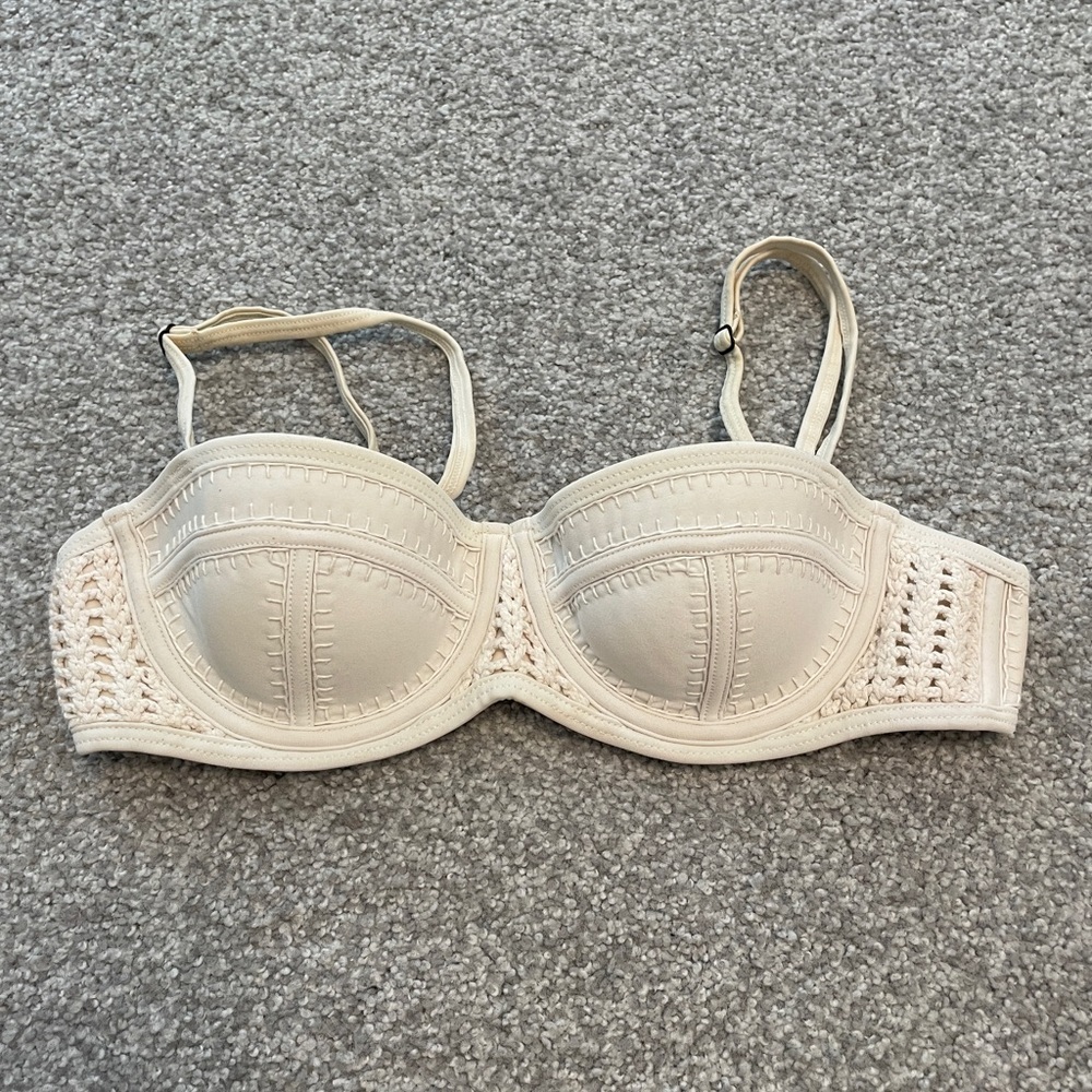 triangl bathingsuit top